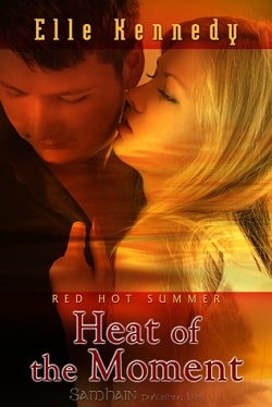 Heat of the Moment (Out of Uniform 1) by Elle Kennedy