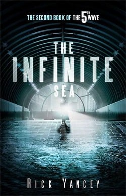 The Infinite Sea (The Fifth Wave 2) by Rick Yancey