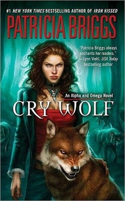Cry Wolf (Alpha & Omega 1) by Patricia Briggs
