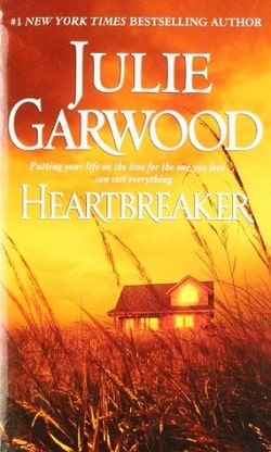 Heartbreaker (Buchanan-Renard 1) by Julie Garwood